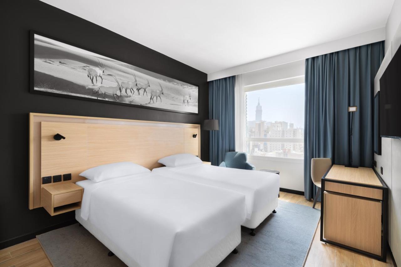 Park Inn By Radisson Makkah Thakher Alsharqi Mecca 外观 照片